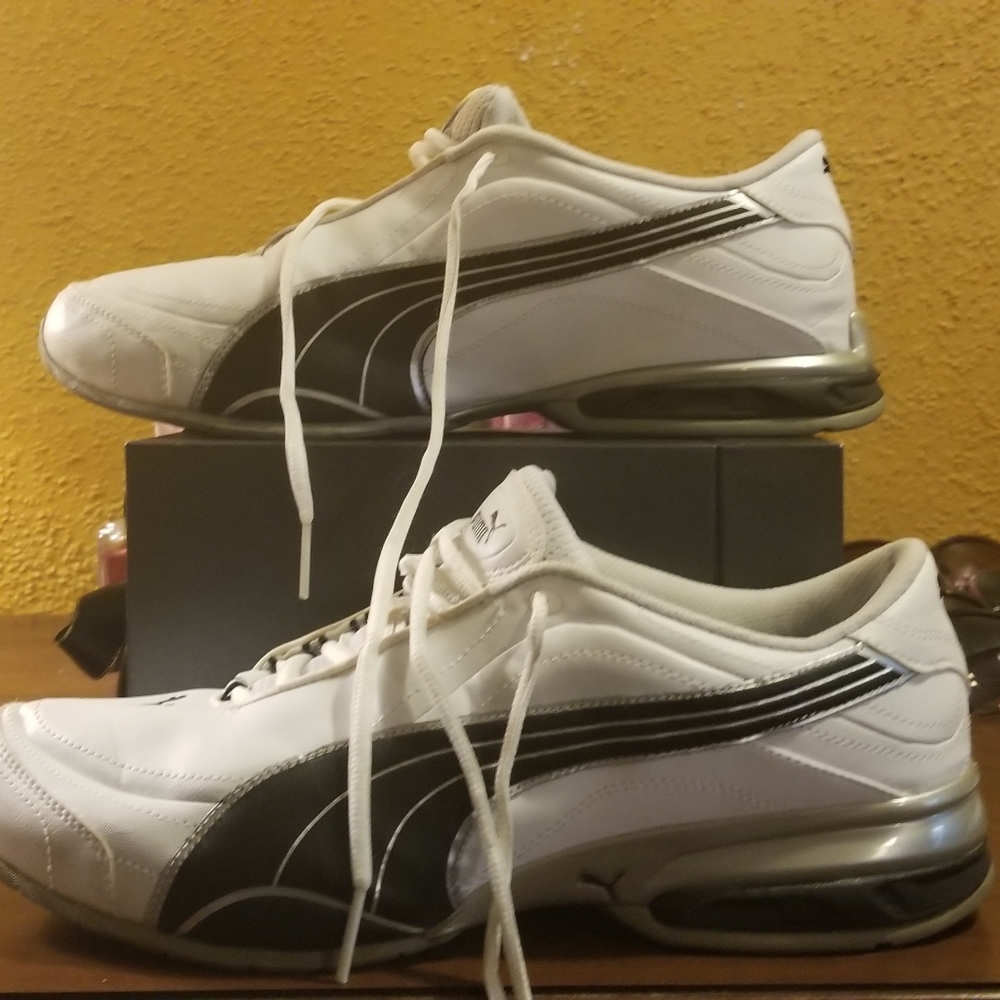 Mens pumas